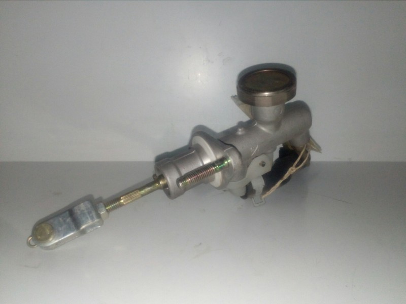 Recambio de bomba embrague para nissan primera berlina (p12) 1.9 dci 8v referencia OEM IAM   