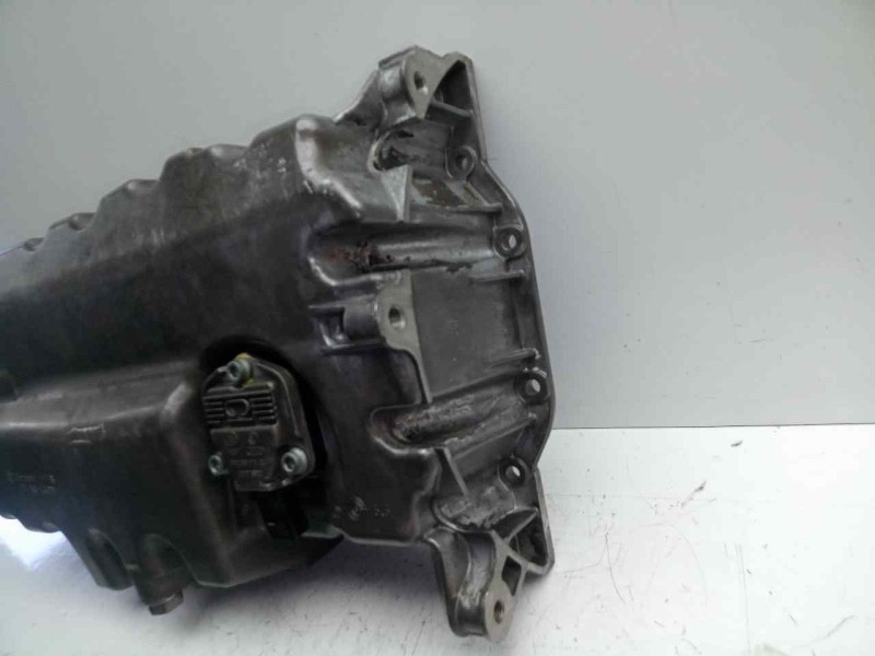 Recambio de carter para audi a3 (8p) 1.9 tdi referencia OEM IAM 03G103603Q  