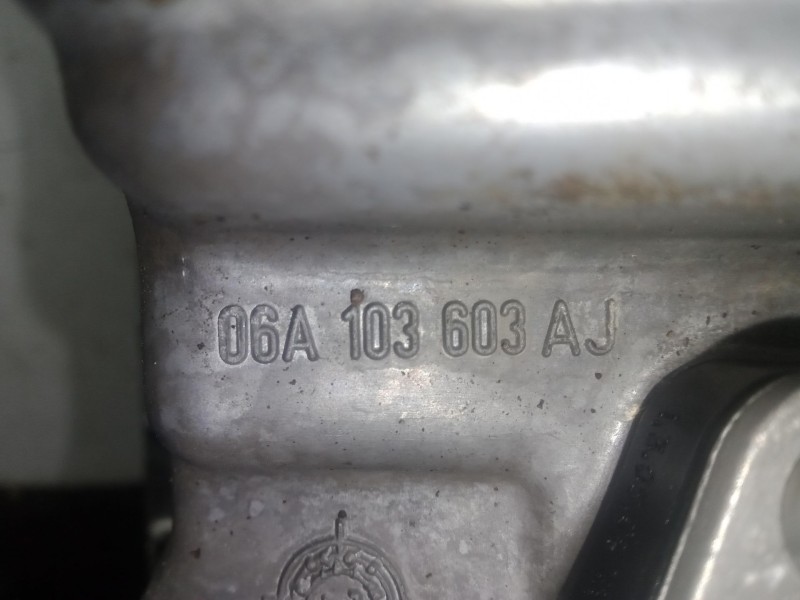 Recambio de carter para skoda octavia berlina (1z3) 1.6 referencia OEM IAM 06A103603AJ ALUMINIO CON SENSOR