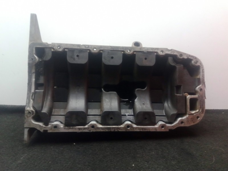 Recambio de carter para chevrolet cruze 1.6 cat referencia OEM IAM   