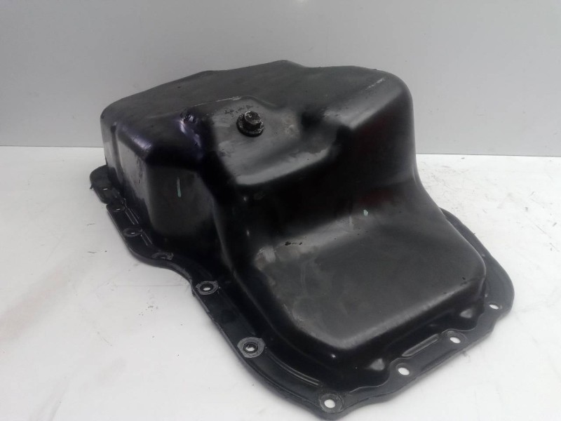Recambio de carter para toyota corolla verso (r1) 2.2 turbodiesel cat referencia OEM IAM   