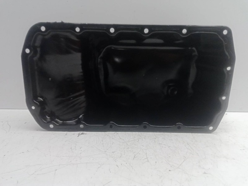 Recambio de carter para peugeot 207 1.6 16v cat referencia OEM IAM V75504838004 CHAPA 