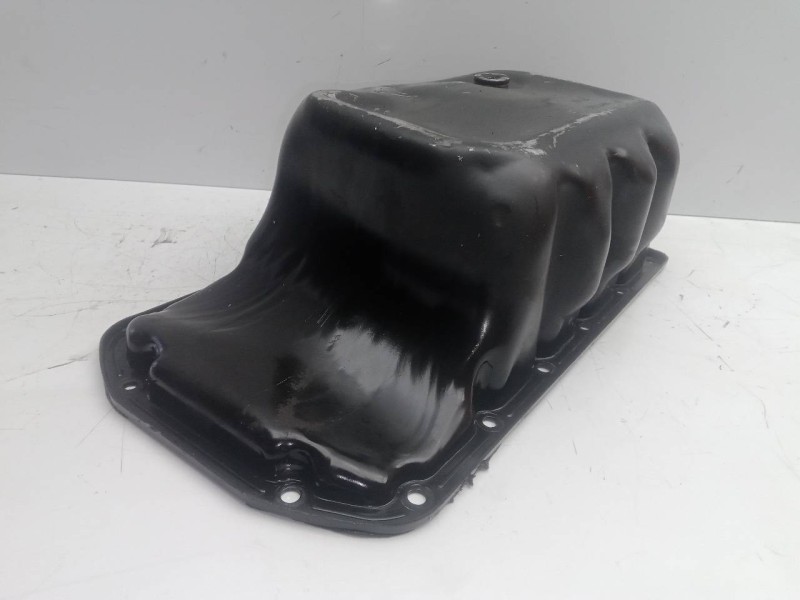 Recambio de carter para peugeot 207 1.6 16v cat referencia OEM IAM V75504838004 CHAPA 