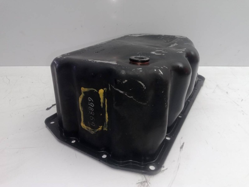 Recambio de carter para peugeot 207 1.6 16v cat referencia OEM IAM V75504838004 CHAPA 