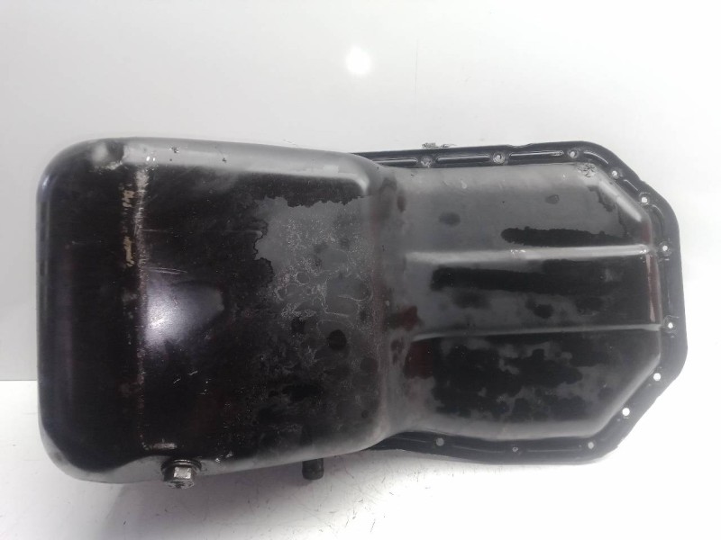 Recambio de carter para hyundai h 1 2.5 turbodiesel referencia OEM IAM  CHAPA 