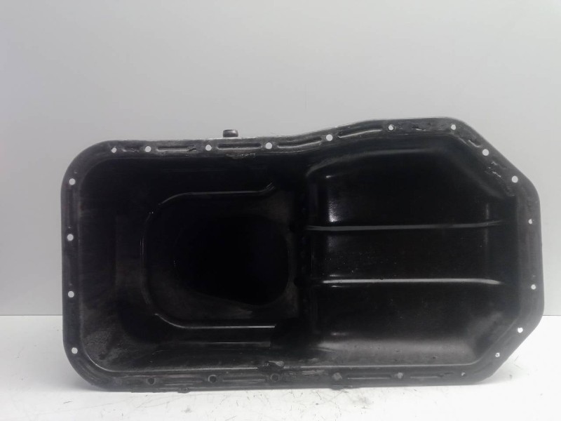 Recambio de carter para hyundai h 1 2.5 turbodiesel referencia OEM IAM  CHAPA 