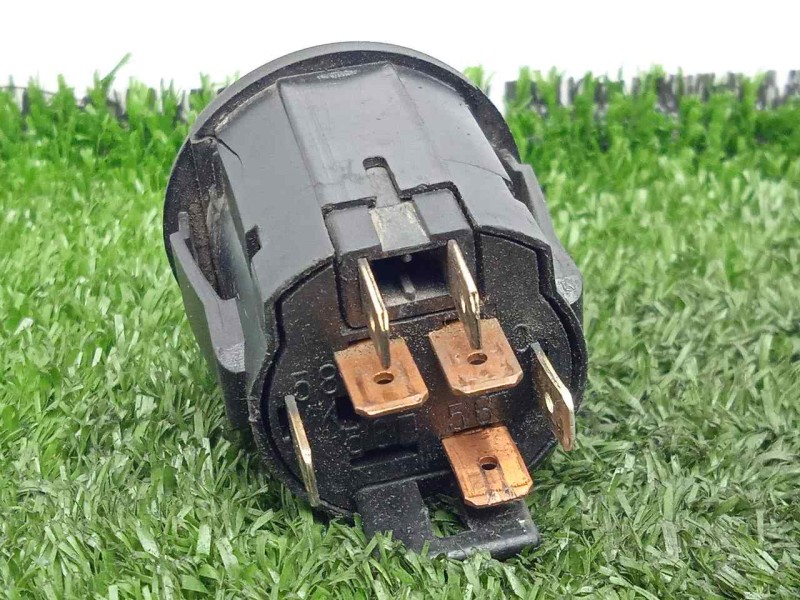 Recambio de interruptor luces para opel kadett e 1.7 diesel referencia OEM IAM 90340746 7.PINES 