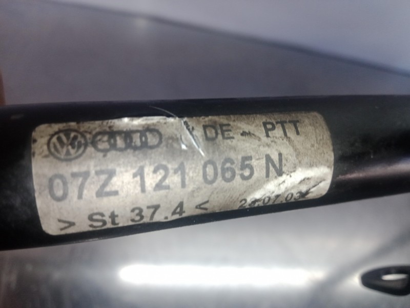 Recambio de tubo para volkswagen touareg (7la) 5.0 v10 tdi cat (ayh) referencia OEM IAM 07Z121064H - 07Z121065N  