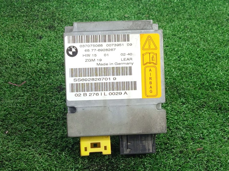 Recambio de centralita airbag para bmw 7 (e65, e66, e67) 730 d referencia OEM IAM 65776928267  2.CONECTORES