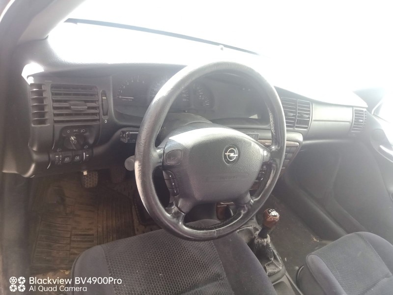 opel vectra b (j96) del año 2000