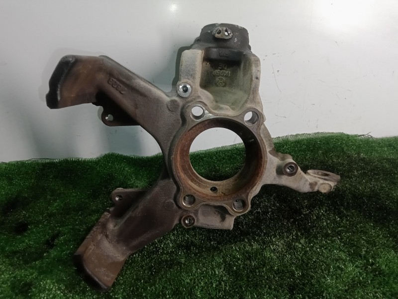 Recambio de mangueta delantera izquierda para skoda octavia berlina (1z3) 1.9 tdi referencia OEM IAM   