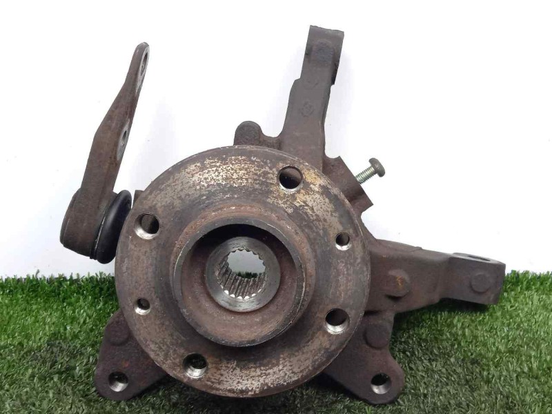 Recambio de mangueta delantera derecha para renault megane i scenic (ja0) 1.6 referencia OEM IAM  4X100 
