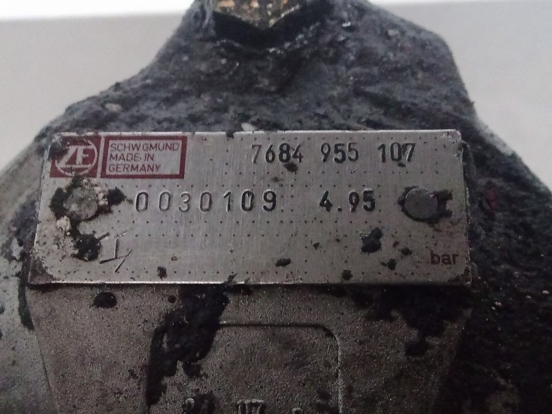 Recambio de bomba direccion para nissan atleon 6.0 td - 210 (130) referencia OEM IAM 7684955107  