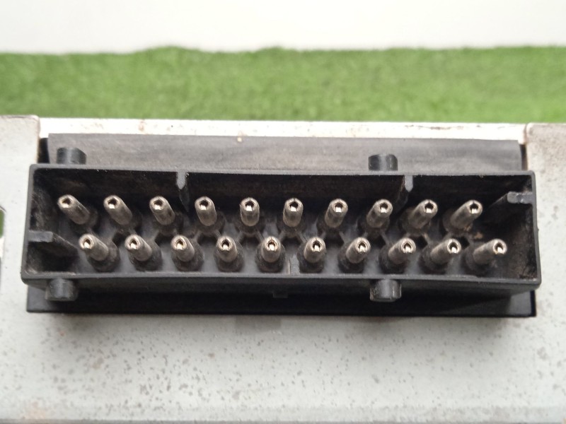 Recambio de modulo electronico para bmw 7 (e65, e66, e67) 730 d referencia OEM IAM 651206920461  1.CONECTORES