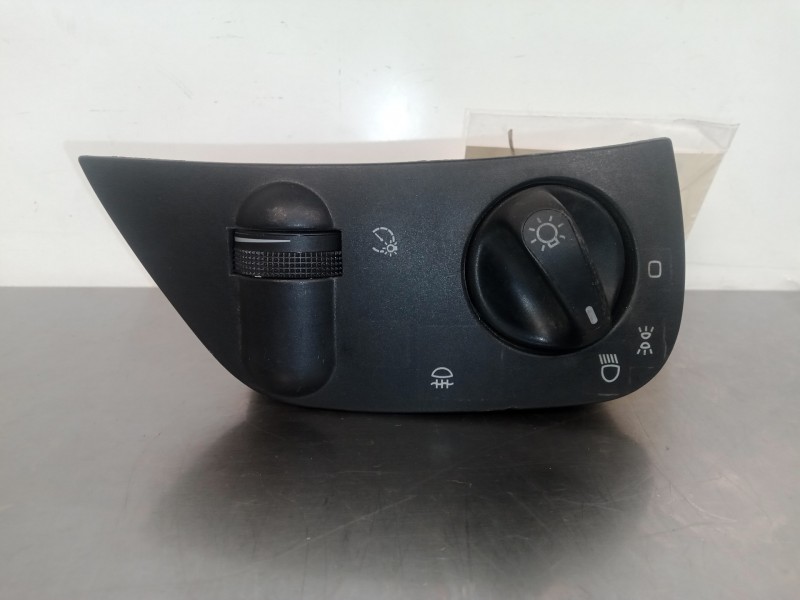 Recambio de interruptor luces para volkswagen polo berlina (6n1) 1.4 referencia OEM IAM 6N1941531H - 1925  14.PINES