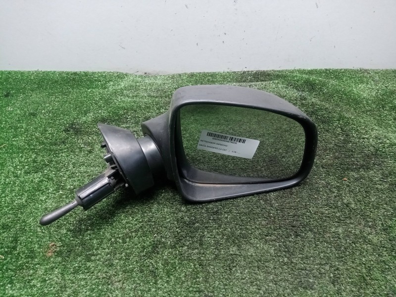 Recambio de retrovisor derecho para dacia sandero 1.4 cat referencia OEM IAM SIN REFERENCIA MANUAL NEGRO.PLASTICO