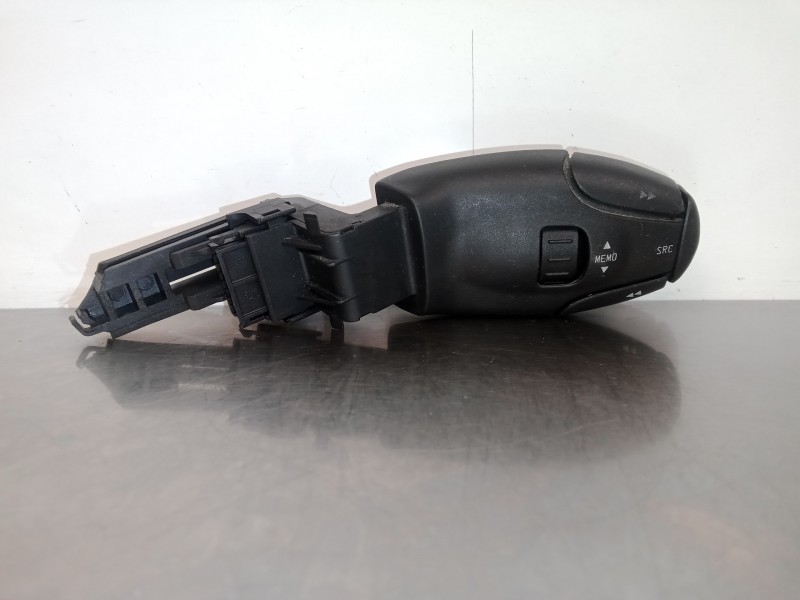 Recambio de mando multifuncion para peugeot 207 1.6 16v hdi referencia OEM IAM 344720053 - 96538207XT  