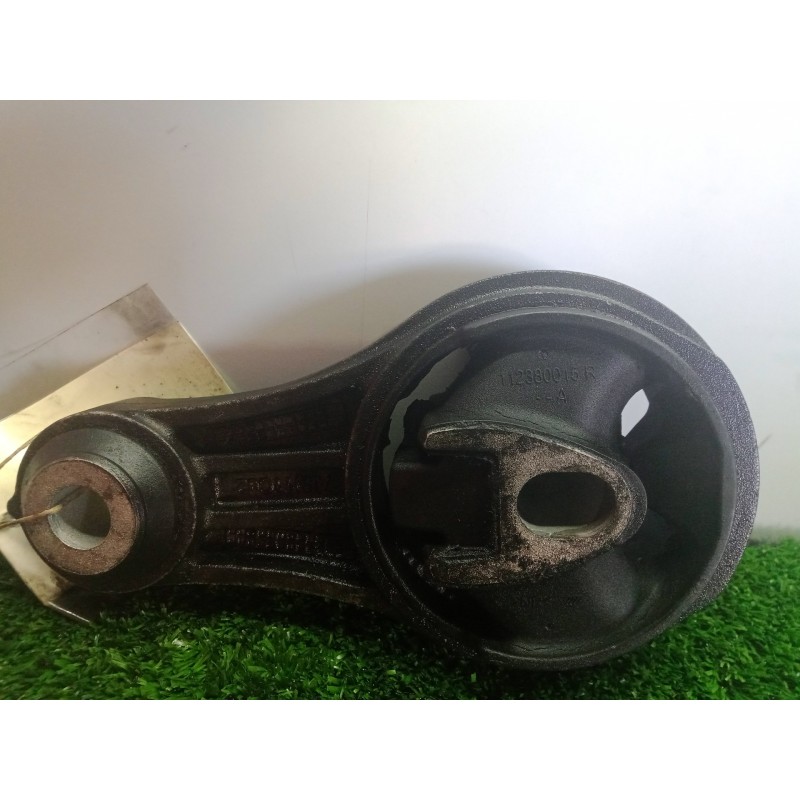 Recambio de soporte motor trasero para renault laguna iii 1.5 dci diesel referencia OEM IAM 112380015R  