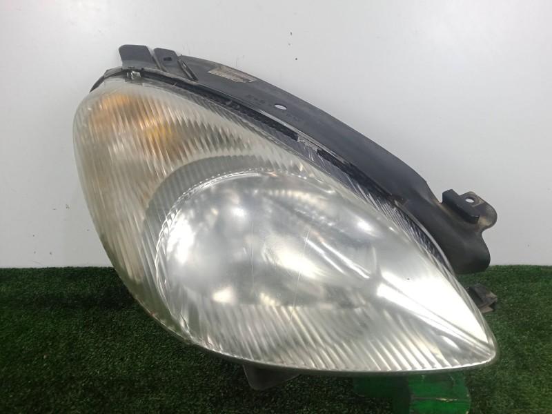 Recambio de faro derecho para citroën xsara picasso (n68) 2.0 hdi referencia OEM IAM 9631494980  1.SERIE