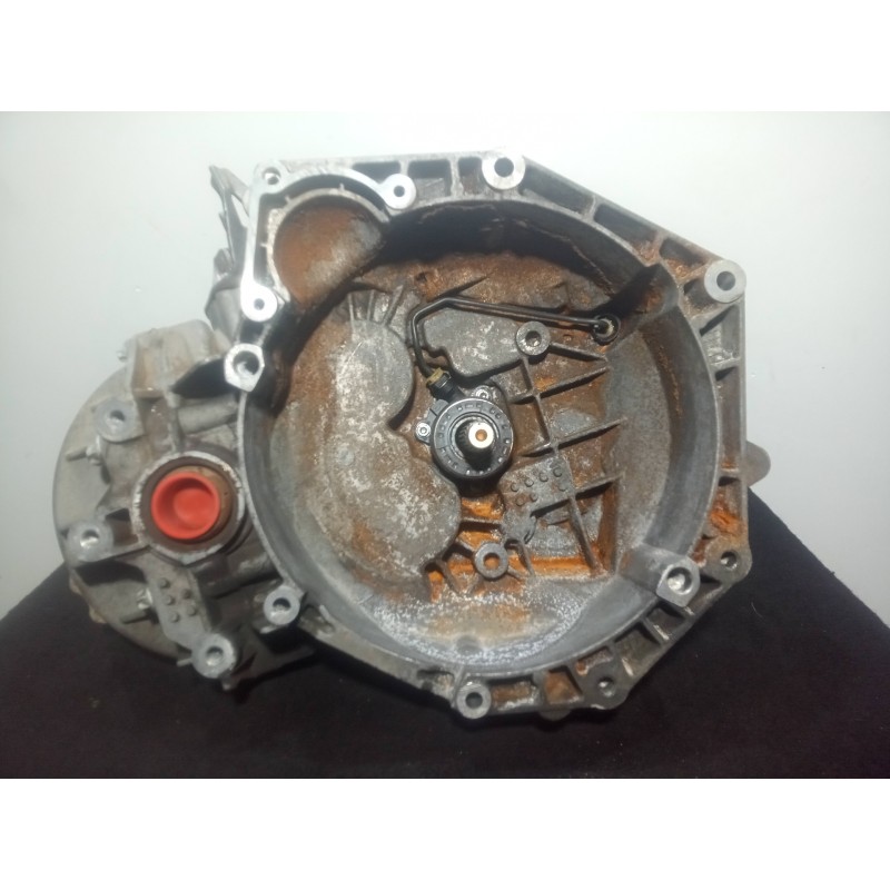 Recambio de caja cambios para opel zafira b 1.9 cdti cat (z 19 dtl) referencia OEM IAM M32NS 6.VELOCIDADES MANUAL