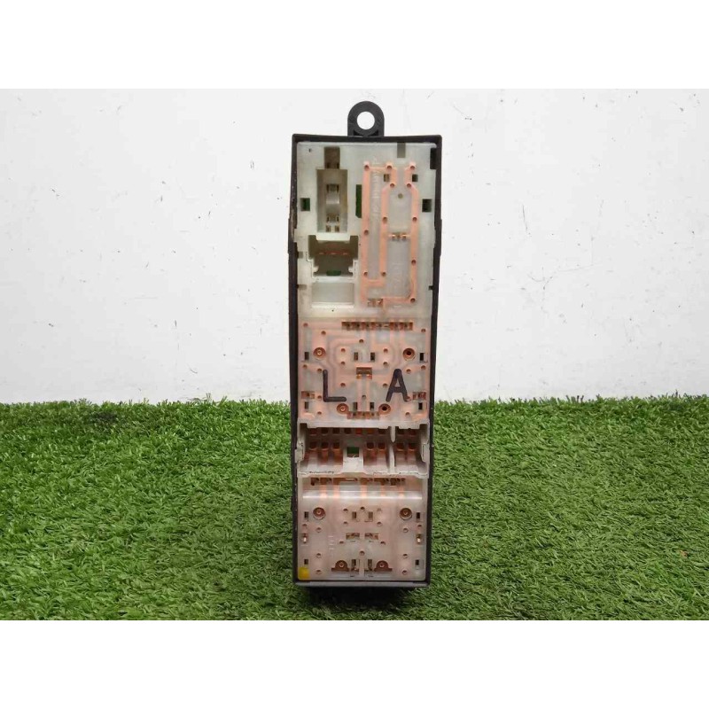 Recambio de mando elevalunas delantero izquierdo para nissan tiida (c11x/sc11x) 1.5 dci turbodiesel cat referencia OEM IAM SINRE