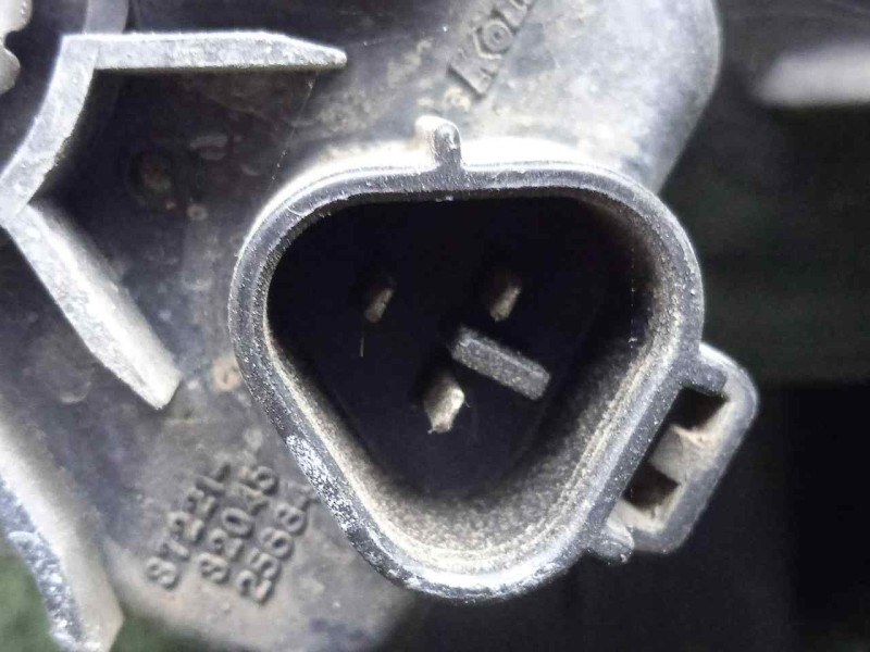 Recambio de faro derecho para toyota rav 4 (a2) 2.0 turbodiesel cat referencia OEM IAM   