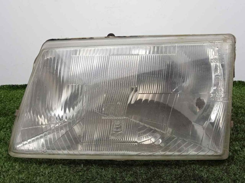 Recambio de faro izquierdo para peugeot 309 1.9 diesel cat referencia OEM IAM   