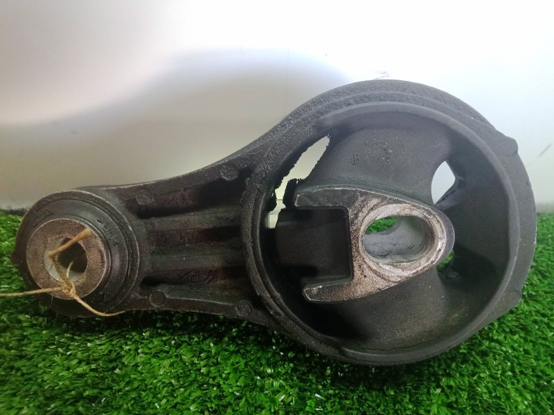 Recambio de soporte motor trasero para renault laguna iii 1.5 dci diesel referencia OEM IAM 112380015R  