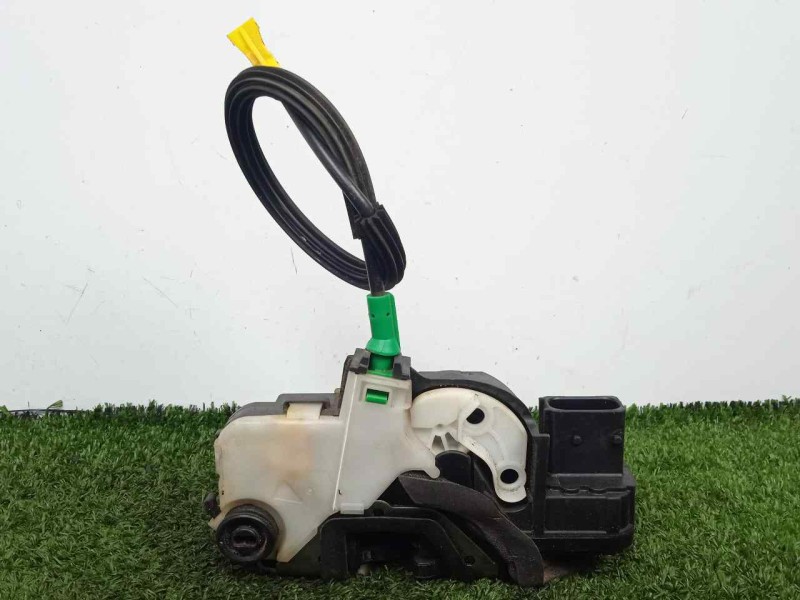 Recambio de cerradura puerta trasera derecha para chevrolet cruze 1.6 cat referencia OEM IAM 13579566 5.PINES 