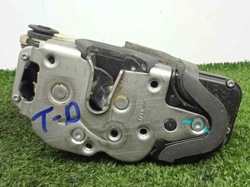 Recambio de cerradura puerta trasera derecha para chevrolet cruze 1.6 cat referencia OEM IAM 13579566 5.PINES 