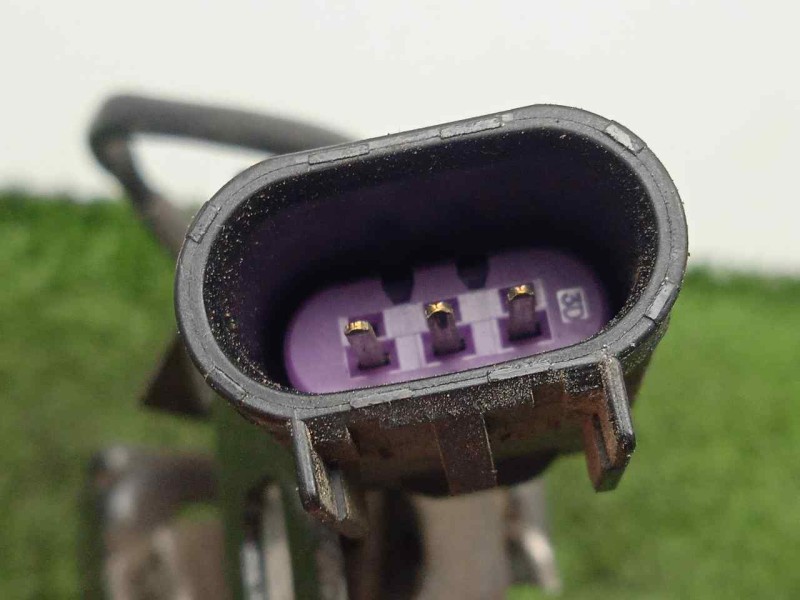 Recambio de cerradura capot para chevrolet cruze 1.6 cat referencia OEM IAM 95989870 3.PINES 