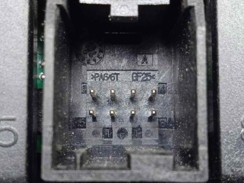 Recambio de pantalla multifuncion para chevrolet cruze 1.6 cat referencia OEM IAM 95192371G  