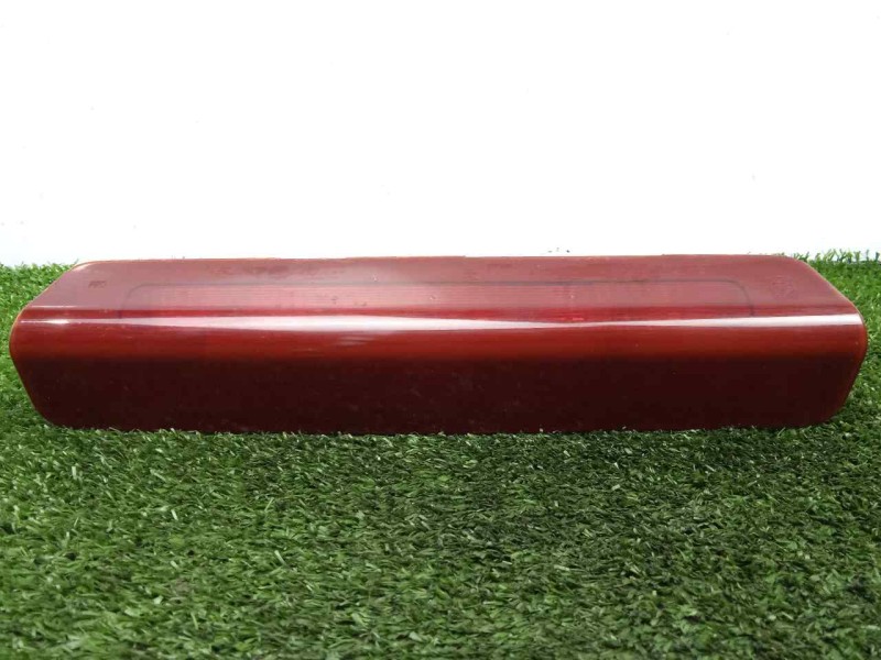 Recambio de luz central de freno para chevrolet cruze 1.6 cat referencia OEM IAM 95464677 ROJO 