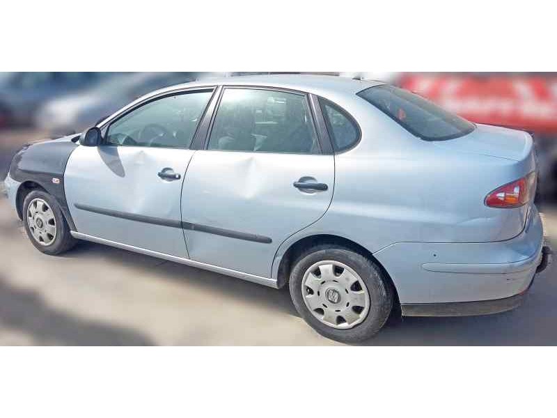 seat cordoba berlina (6l2) del año 2002