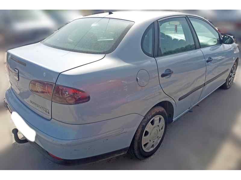 seat cordoba berlina (6l2) del año 2002