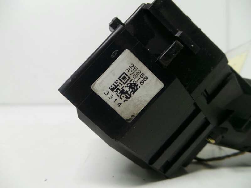 Recambio de mando limpia para nissan primera berlina (p12) 1.9 dci 8v referencia OEM IAM 25260-AV610-3314  