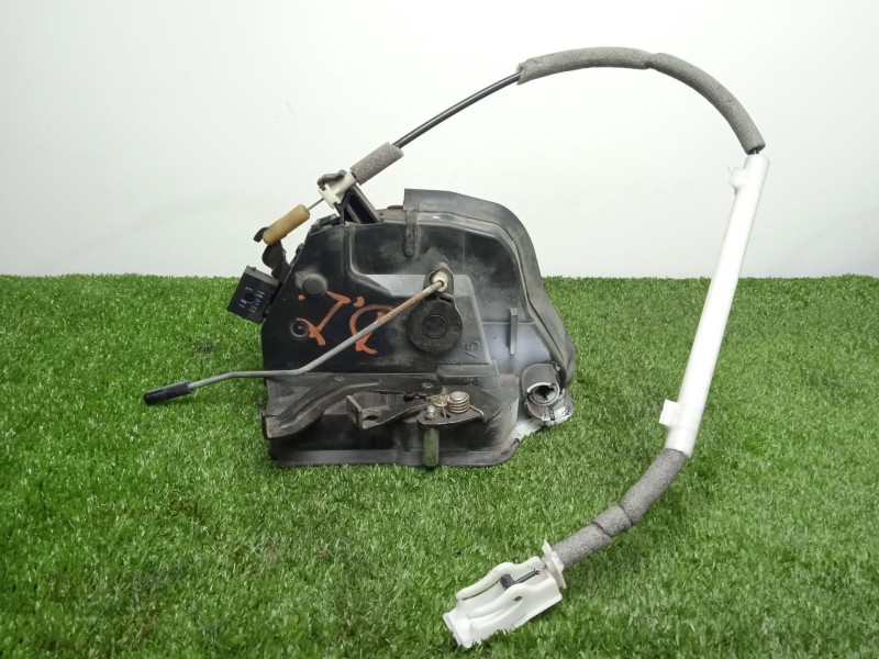 Recambio de cerradura puerta lateral derecha para bmw 3 compact (e46) 320 td referencia OEM IAM 825343L  ELECTRICA - 1.CONECTOR 
