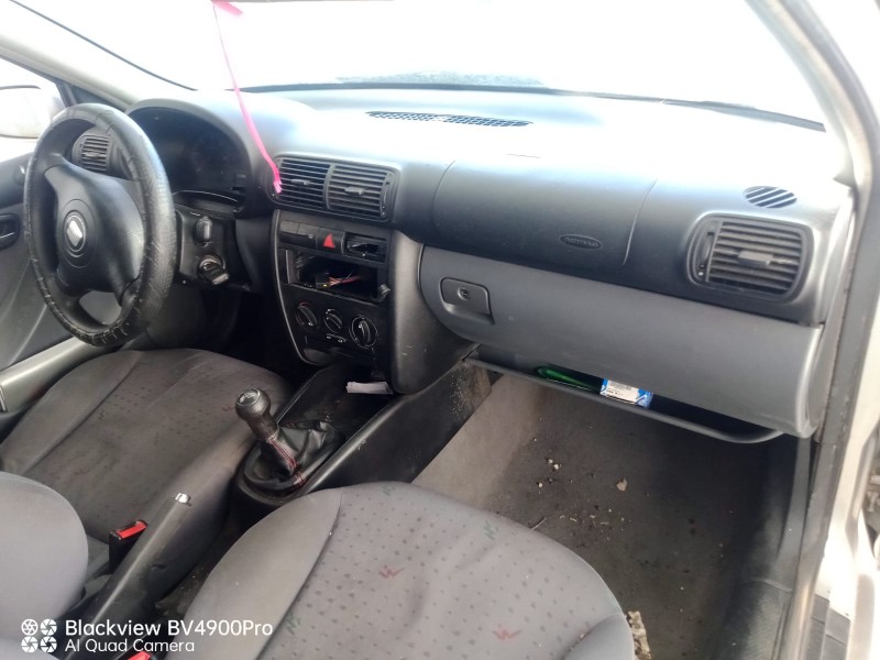 seat toledo ii (1m2) del año 2000