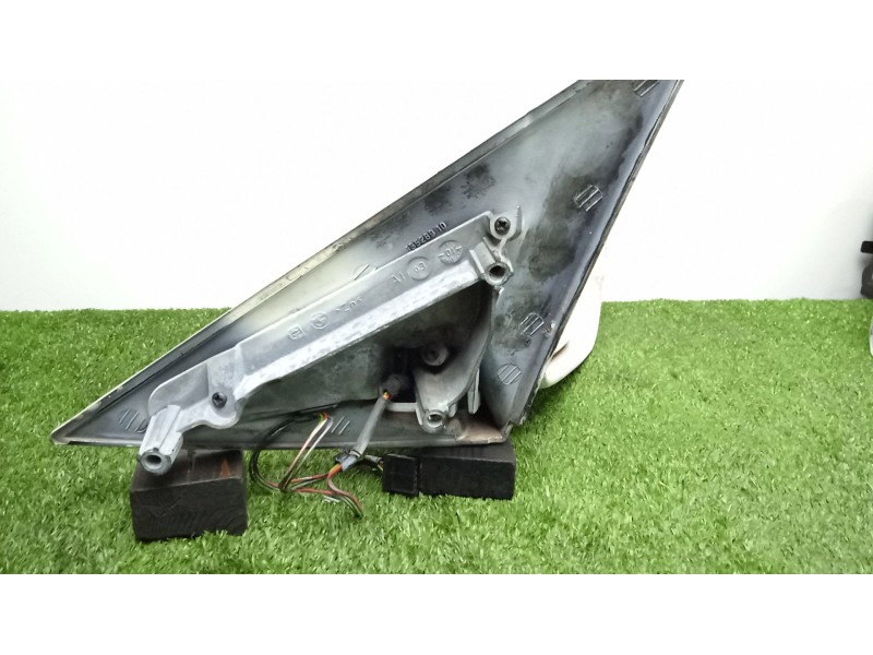 Recambio de retrovisor derecho para bmw 3 compact (e46) 320 td referencia OEM IAM SIN.REFERENCIA  3.PINES