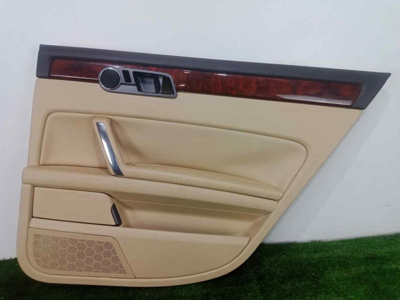Recambio de guarnecido puerta trasera derecha para volvo s80 berlina 2.9 cat referencia OEM IAM  CUERO.BEIGE 