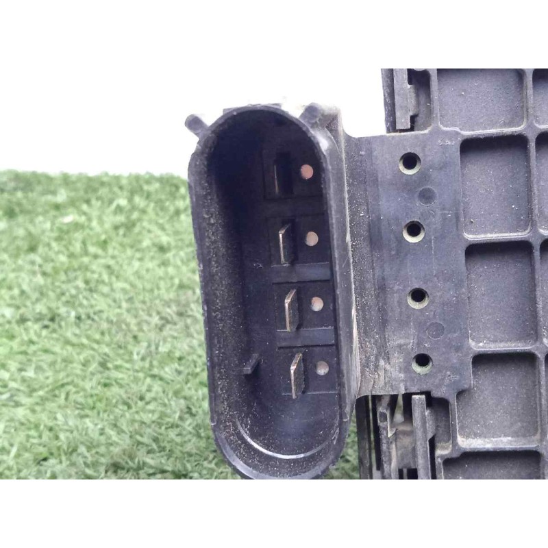 Recambio de caja reles / fusibles para seat arosa (6h1) 1.0 referencia OEM IAM 6X0937550 DE ENCIMA DE BATERIA 3.FUSIBLES