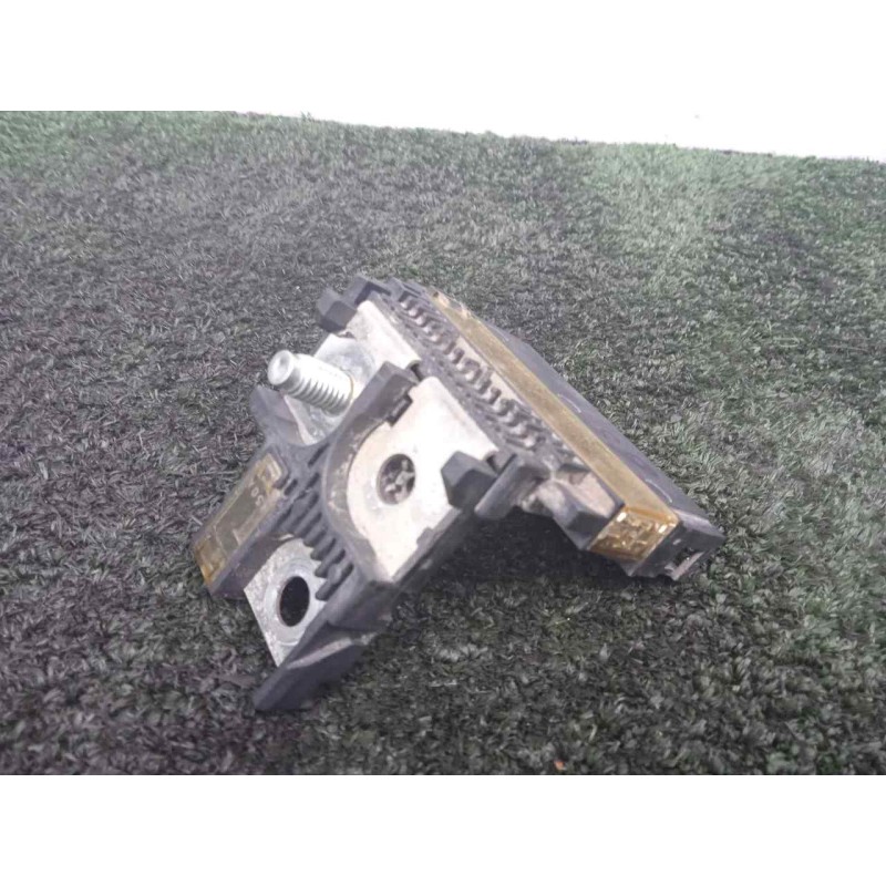 Recambio de caja reles / fusibles para nissan nv 200 (m20) 1.5 dci cat referencia OEM IAM 243807994B  