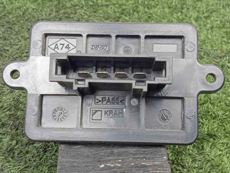 Recambio de resistencia calefaccion para dacia sandero 1.5 dci diesel fap cat referencia OEM IAM 271509981R  