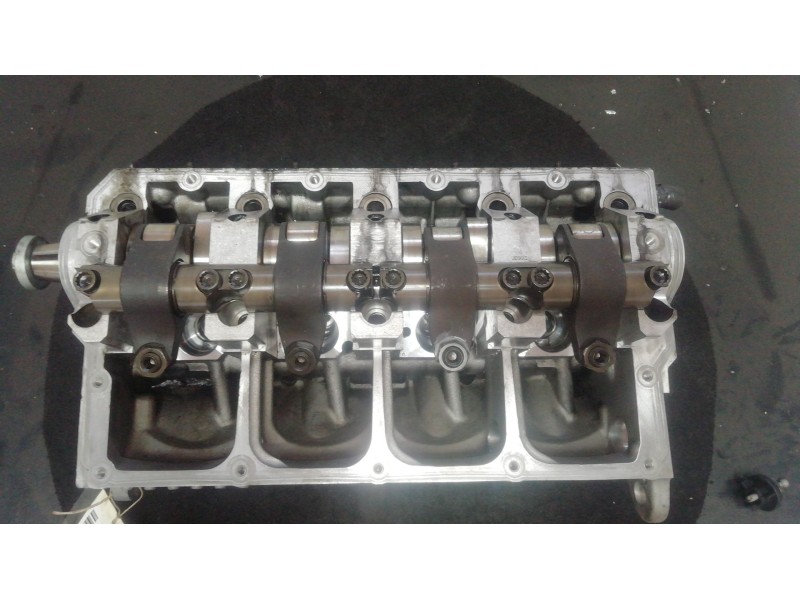 Recambio de culata para audi a4 berlina (8e) 1.9 tdi referencia OEM IAM 038103373R  