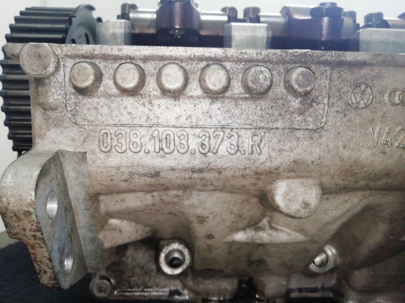 Recambio de culata para volkswagen golf v (1k1) 1.9 tdi referencia OEM IAM 038103373R  