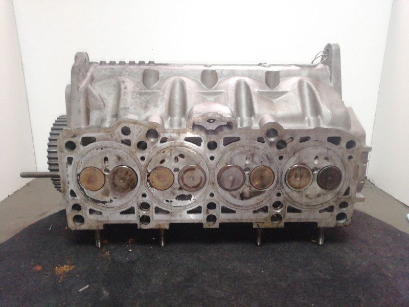 Recambio de culata para volkswagen golf v (1k1) 1.9 tdi referencia OEM IAM 038103373R  