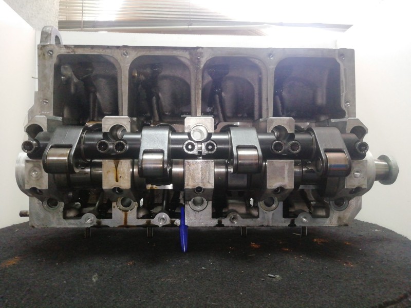 Recambio de culata para volkswagen golf iv (1j1) 1.9 tdi referencia OEM IAM 038103373R  