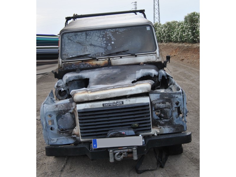 land rover defender station wagon (l316, l315) del año 2004