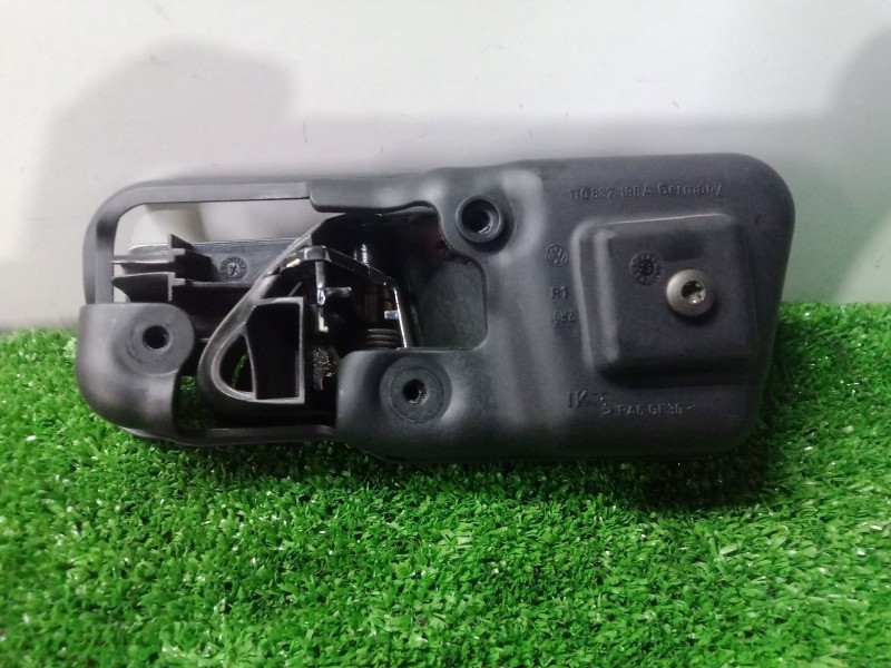 Recambio de maneta interior delantera derecha para volkswagen touran (1t1) 1.9 tdi referencia OEM IAM 1T0837198A  