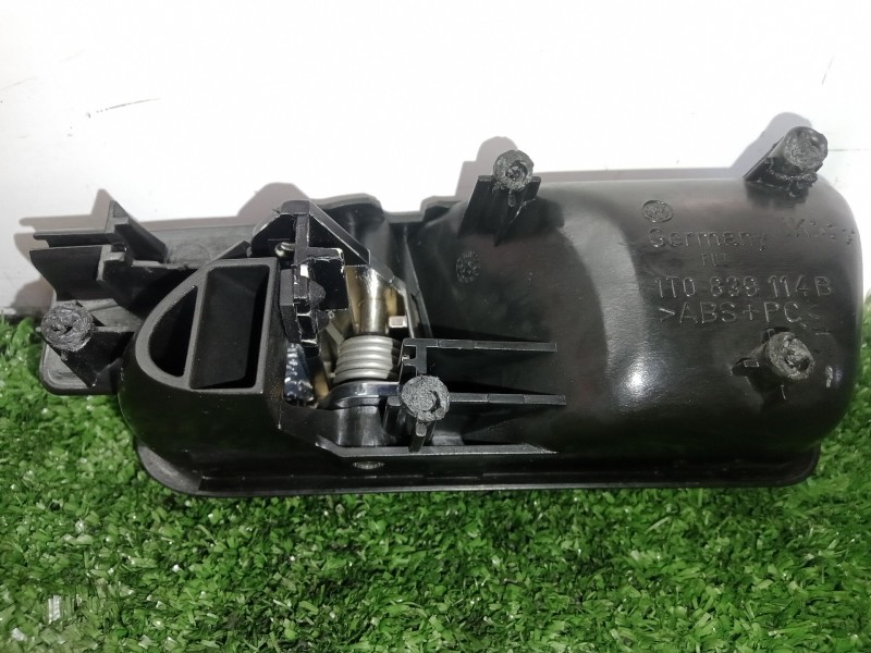 Recambio de maneta interior trasera derecha para volkswagen touran (1t1) 1.9 tdi referencia OEM IAM 1T0839114B  